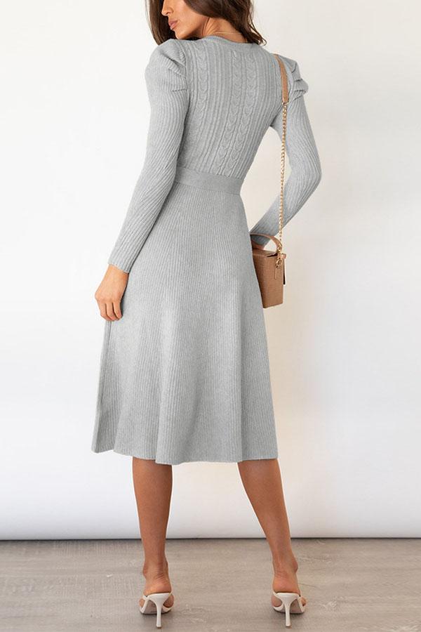 Sophisticated Dress with a Clean Classic Look