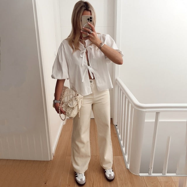 Beautifully Crafted Blouse in a Classic Style