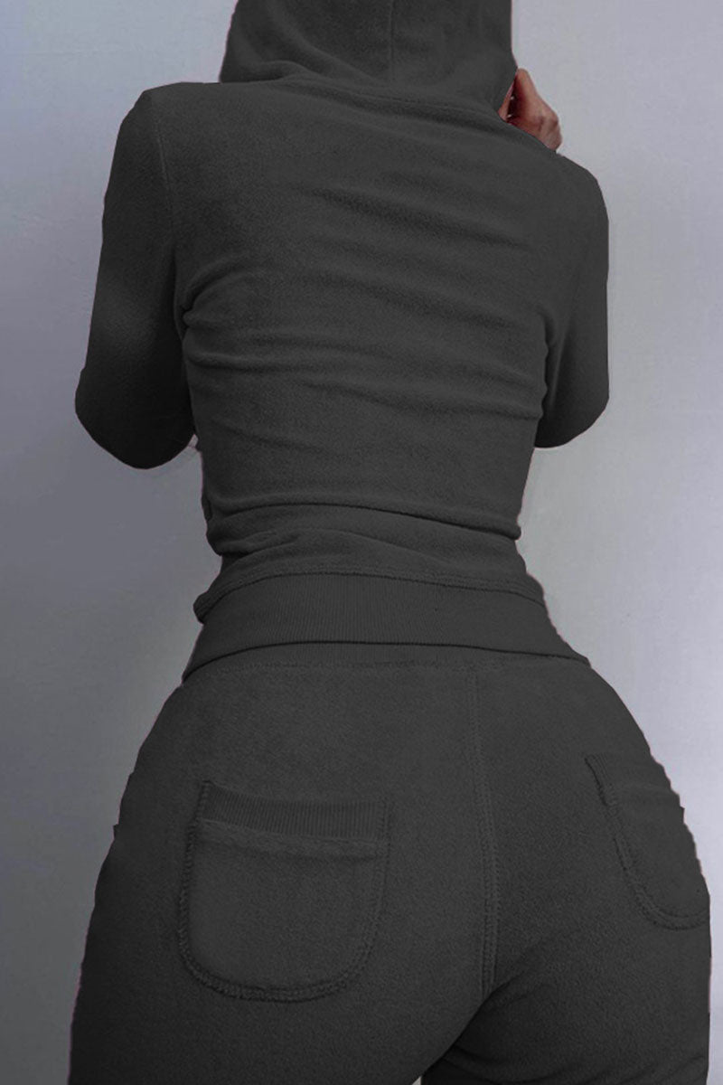 Beautifully Finished Garment in a Timeless Design
