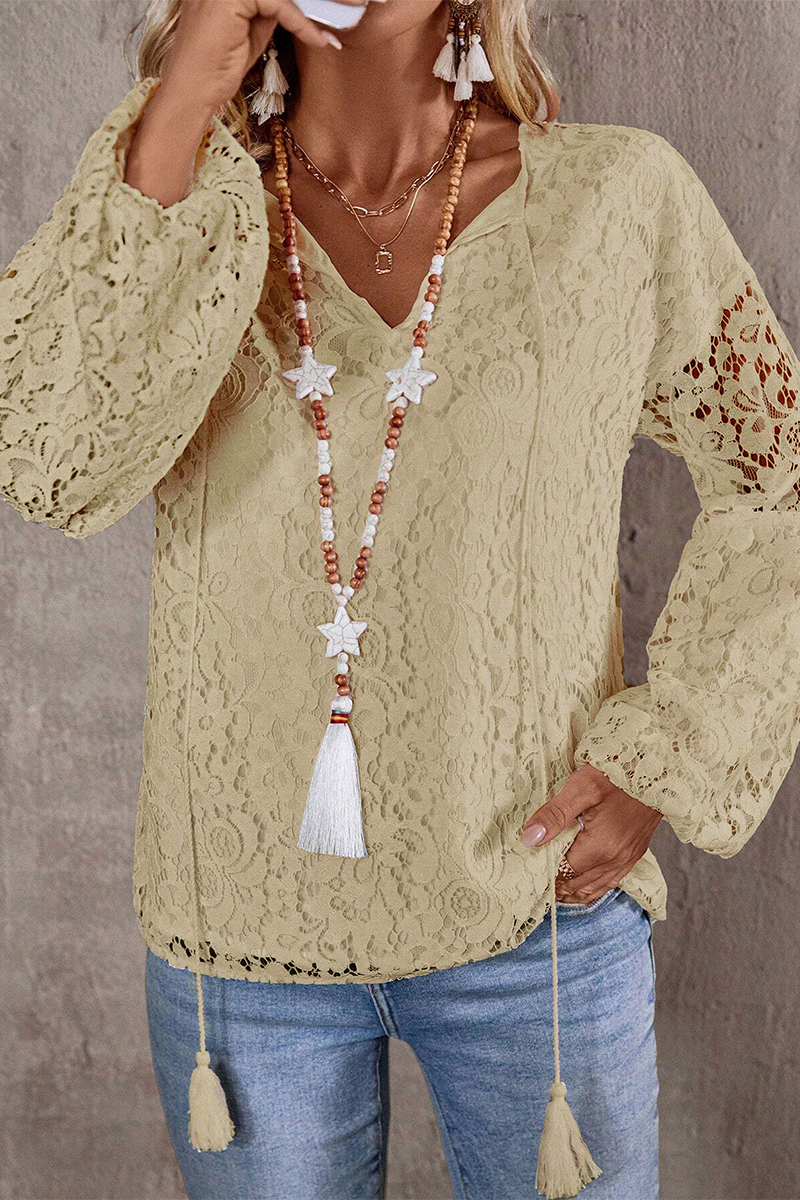 Beautifully Finished Top in a Timeless Design