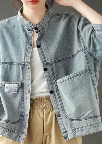 Gracefully Styled Jacket for Any Occasion