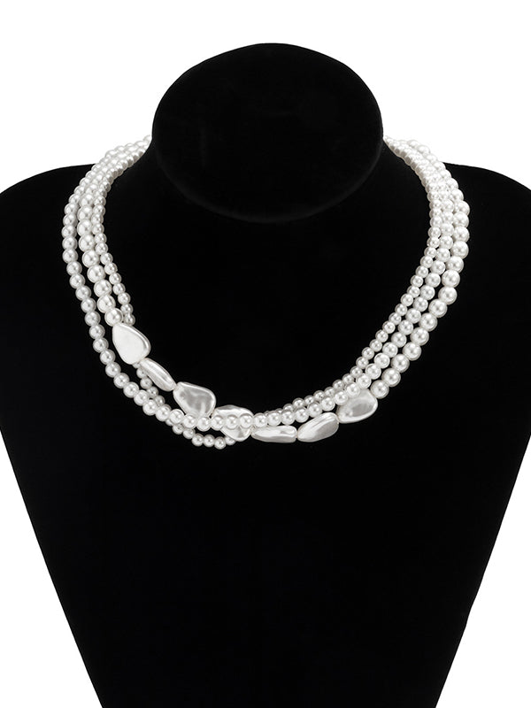 Sophisticated Garment with a Clean Classic Look