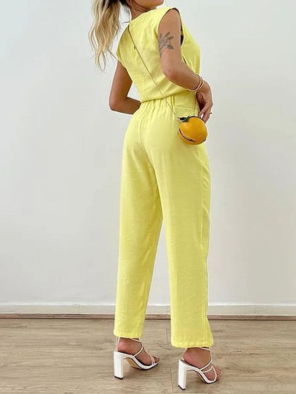 Sophisticated Pants with a Clean Classic Look