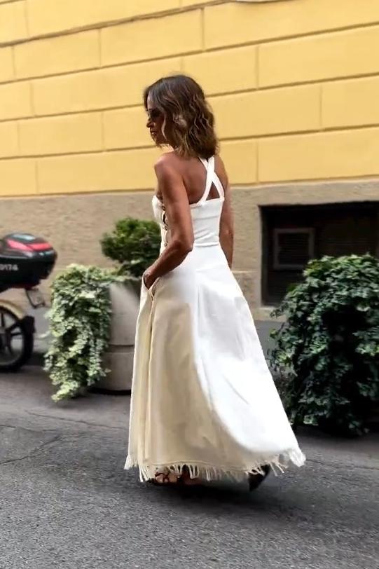 Sophisticated Dress with a Clean Classic Look