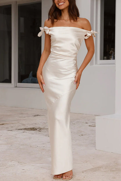 Well Tailored Dress with a Graceful Silhouette