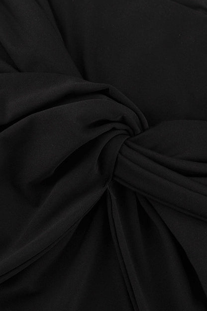 Beautifully Finished Top in a Timeless Design