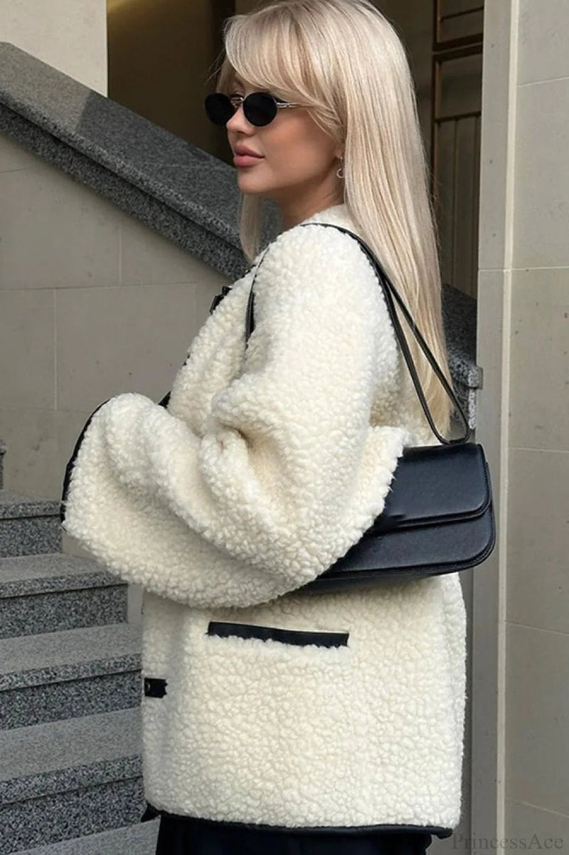 Polished Coat with an Effortless Classic Look