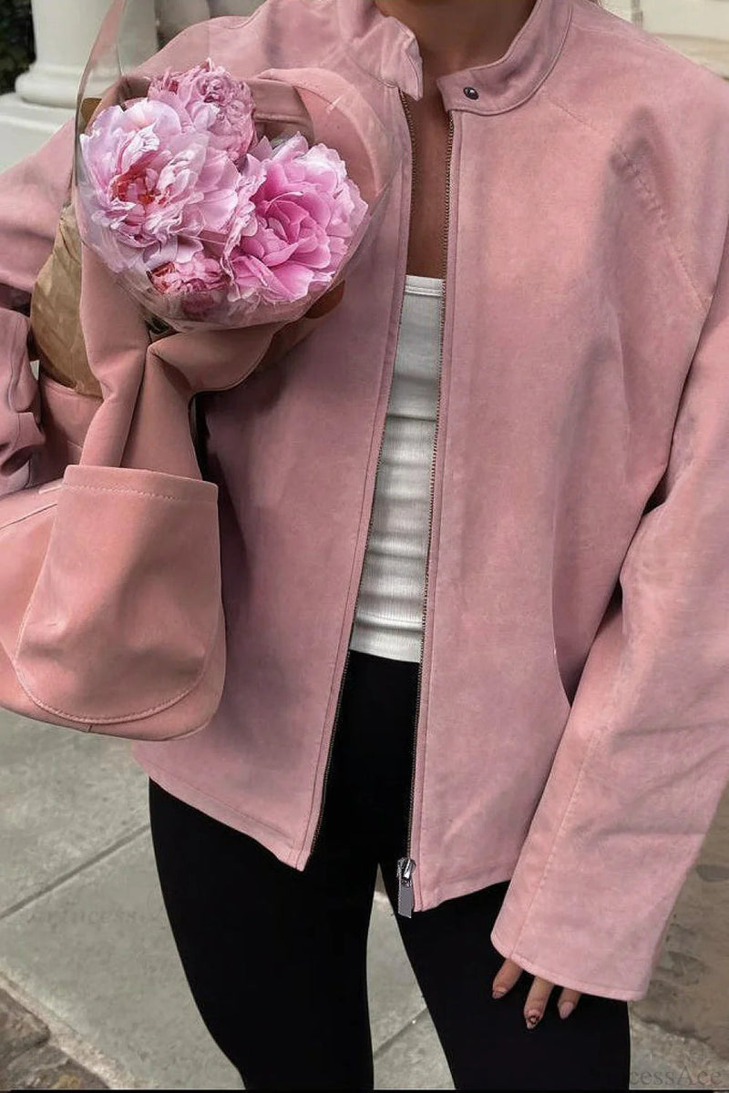 Elegantly Styled Coat for Everyday Wear