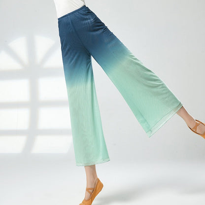 Gracefully Styled Garment for Any Occasion