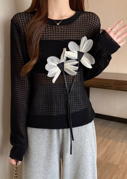 Effortlessly Elegant Top with a Timeless Design