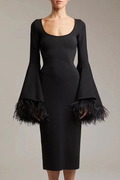 Beautifully Finished Dress in a Timeless Design