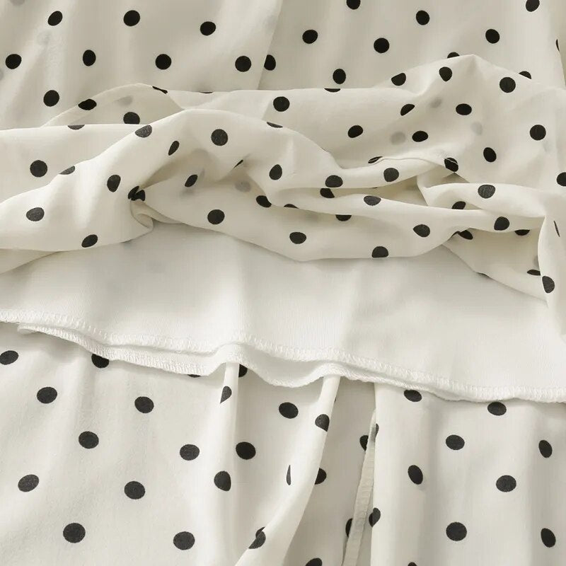 Classic Vintage & Enduringly Stylish Garment