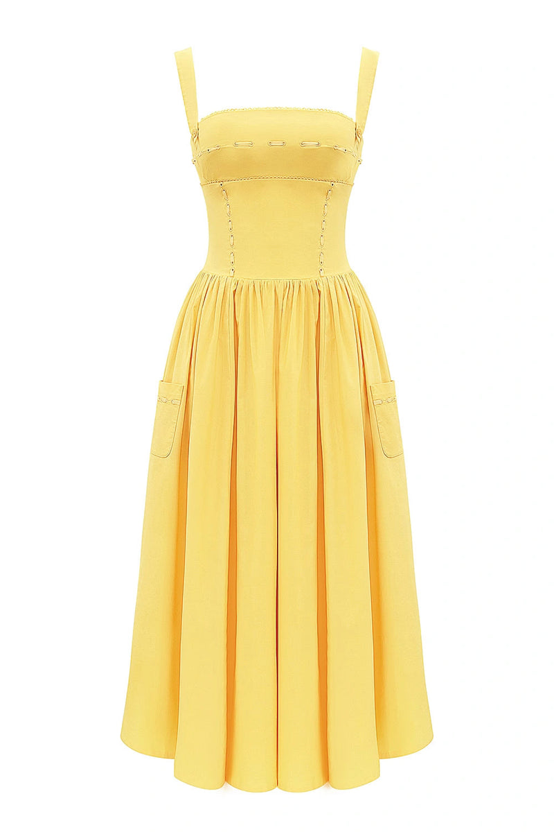 Sophisticated Dress with a Clean Classic Look