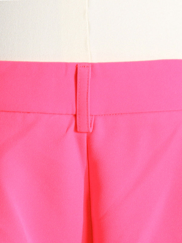 Effortlessly Elegant Garment with a Timeless Design