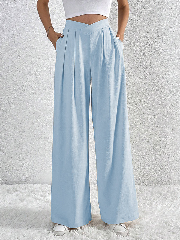 Polished Trousers with an Effortless Classic Look