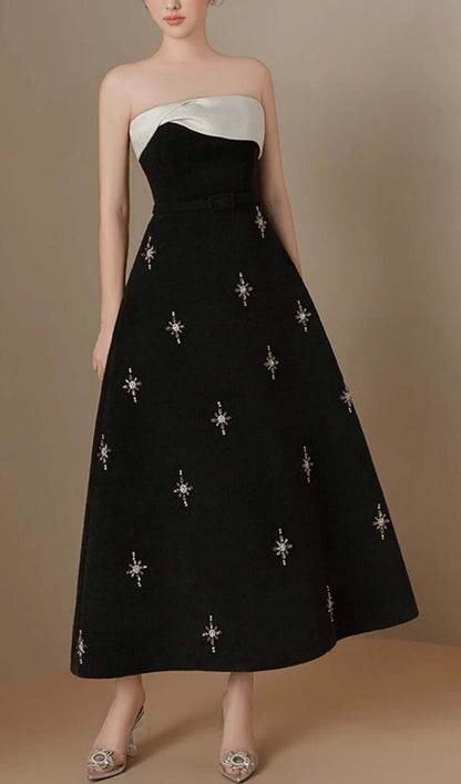 Sophisticated Dress with a Clean Classic Look