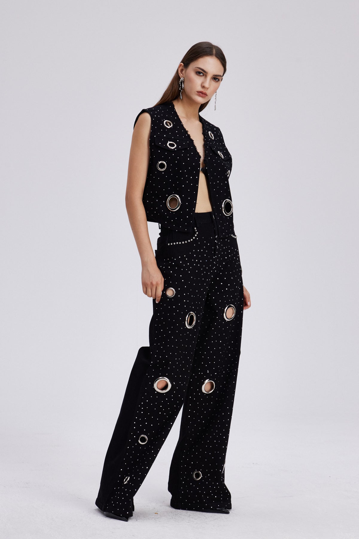 Sophisticated Pants with a Clean Classic Look