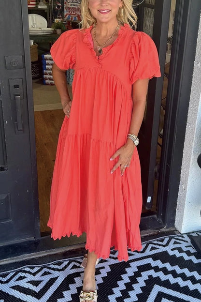 Well Tailored Dress with a Graceful Silhouette