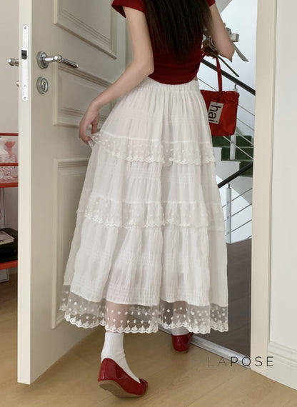 Effortlessly Elegant Garment with a Timeless Design