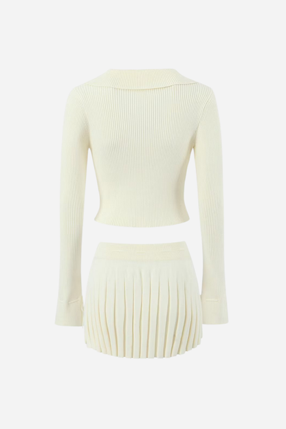 Well Tailored Garment with a Graceful Silhouette