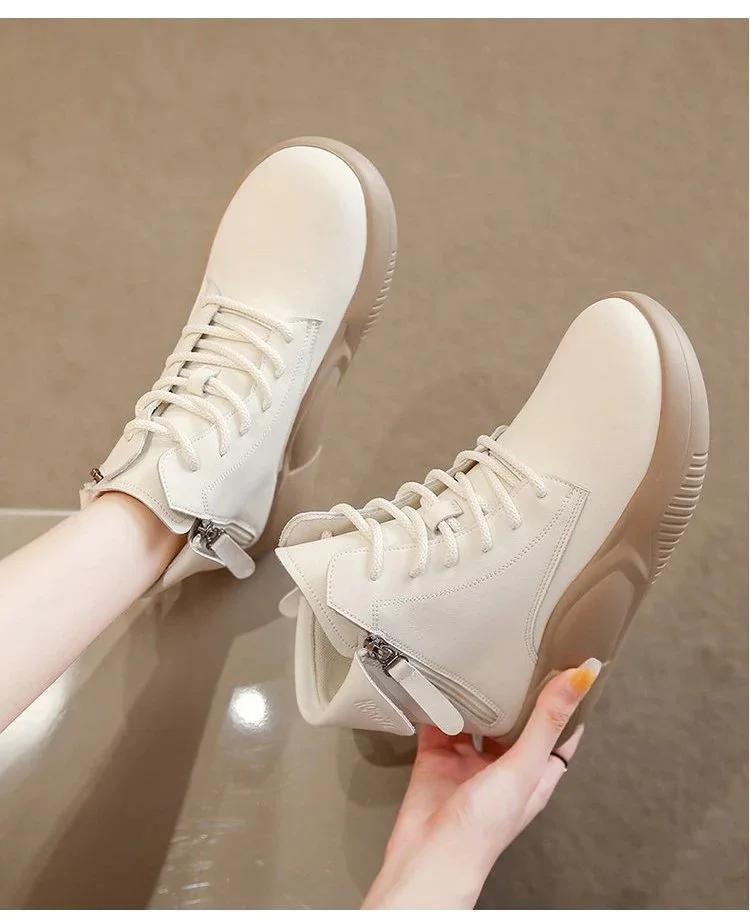 Polished Shoes with an Effortless Classic Look