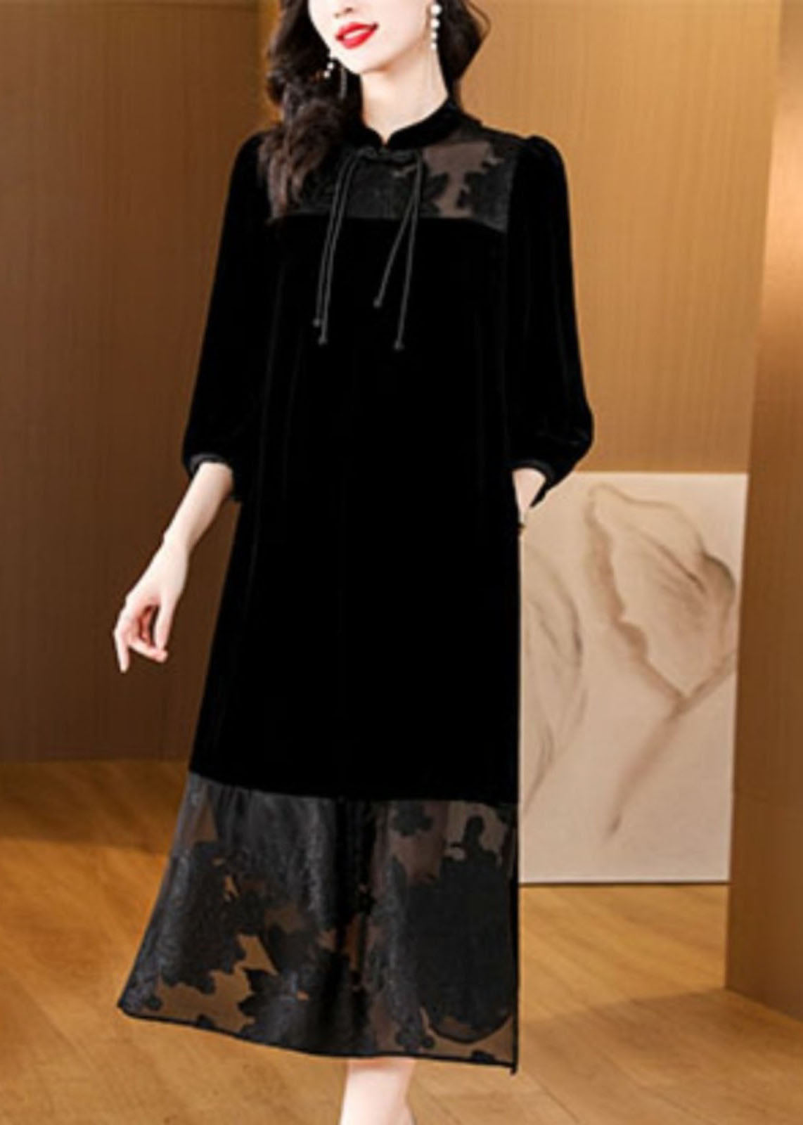 Gracefully Styled Dress for Any Occasion