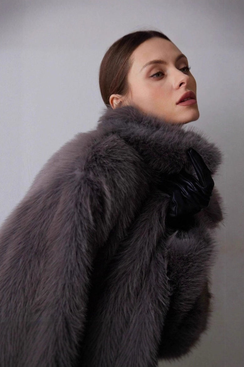 Beautifully Finished Coat in a Timeless Design