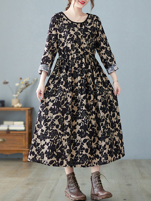 Sophisticated Dress with a Clean Classic Look