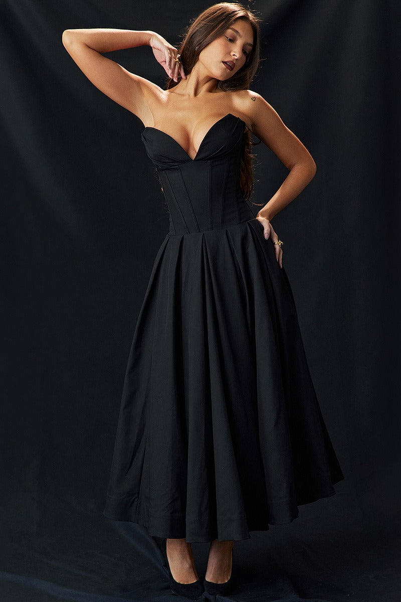 Polished Dress with an Effortless Classic Look