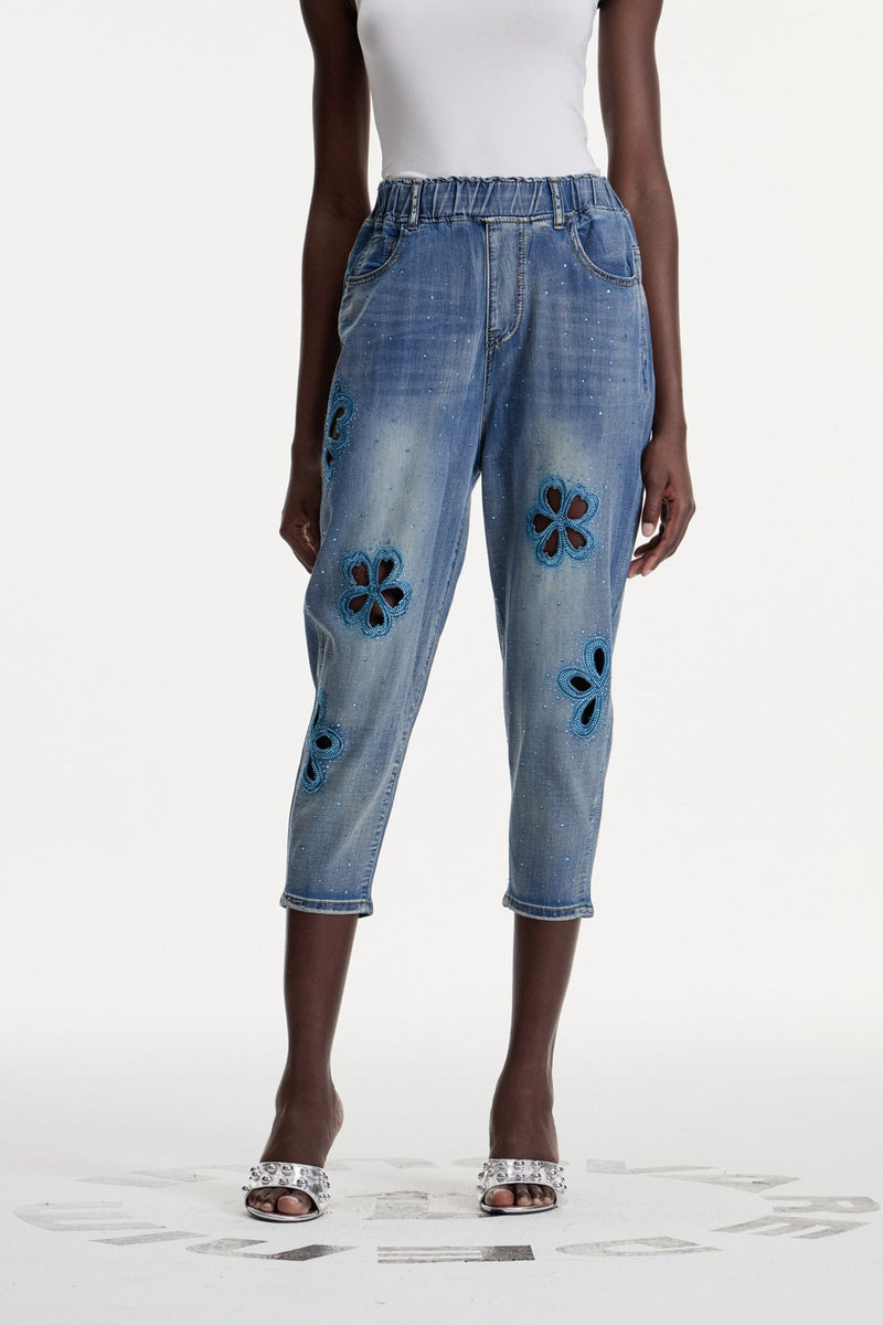Beautifully Finished Garment in a Timeless Design