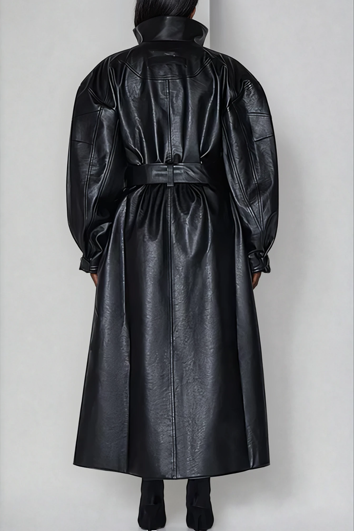 Classic Vintage & Enduringly Stylish Coat