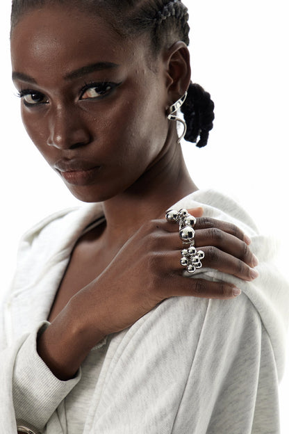 Well Tailored Garment with a Graceful Silhouette