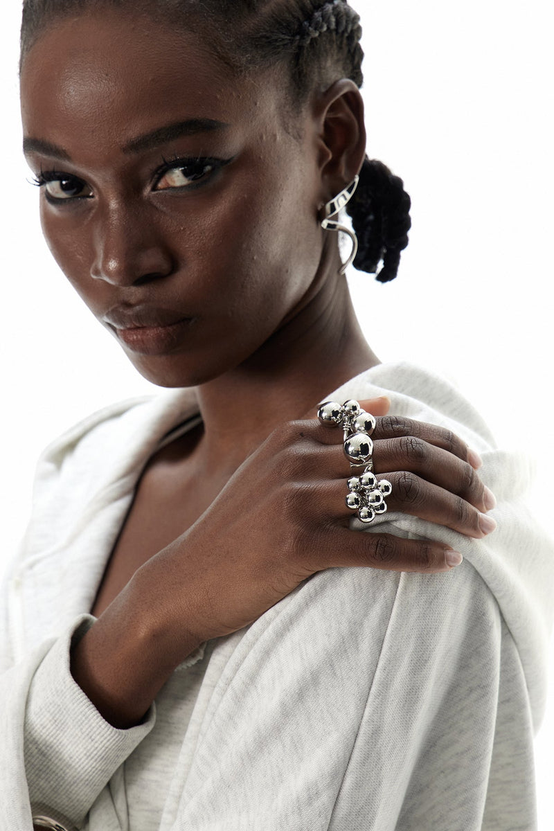 Well Tailored Garment with a Graceful Silhouette
