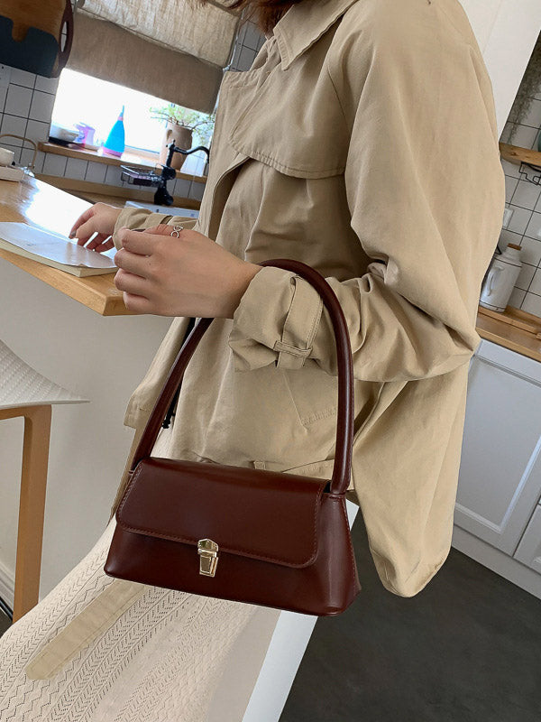 Classic Vintage Bag with a Flattering Fit