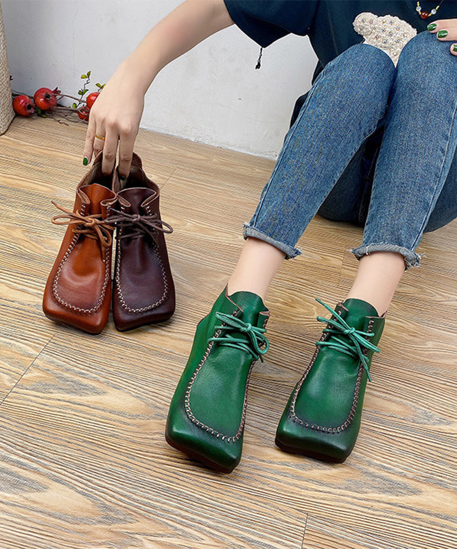 Polished Boots with an Effortless Classic Look