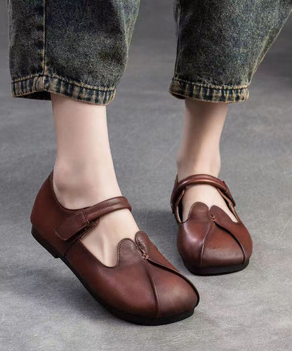Polished Shoes with an Effortless Classic Look
