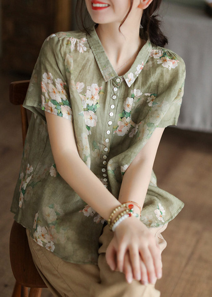 Well Tailored Shirt with a Graceful Silhouette