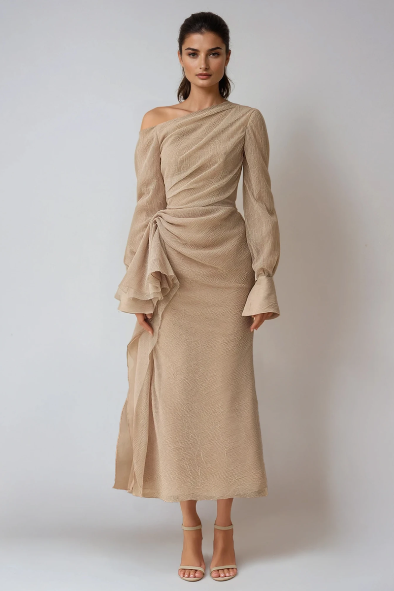 A Vintage Style Dress with Delicate Timeless Details