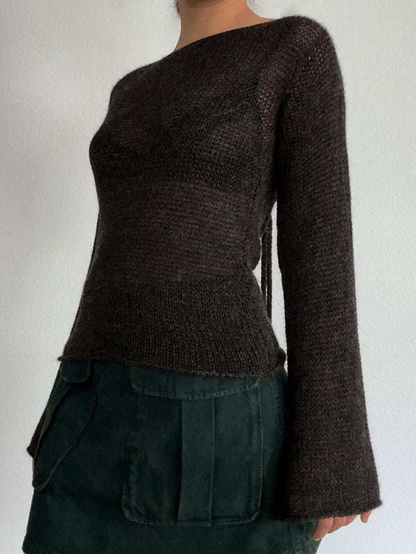Classic Vintage Sweater with a Flattering Fit