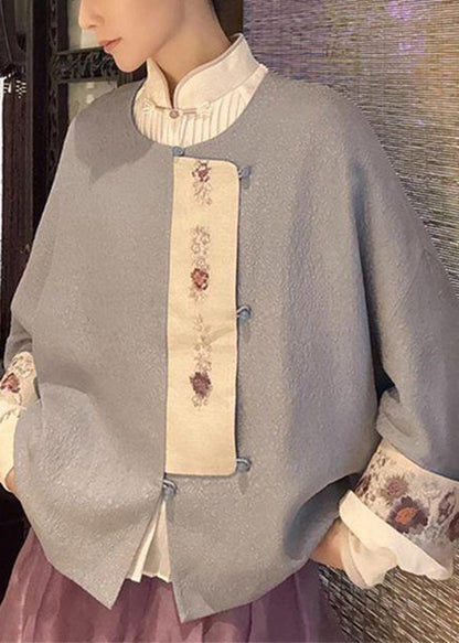 Elegantly Styled Jacket for Everyday Wear