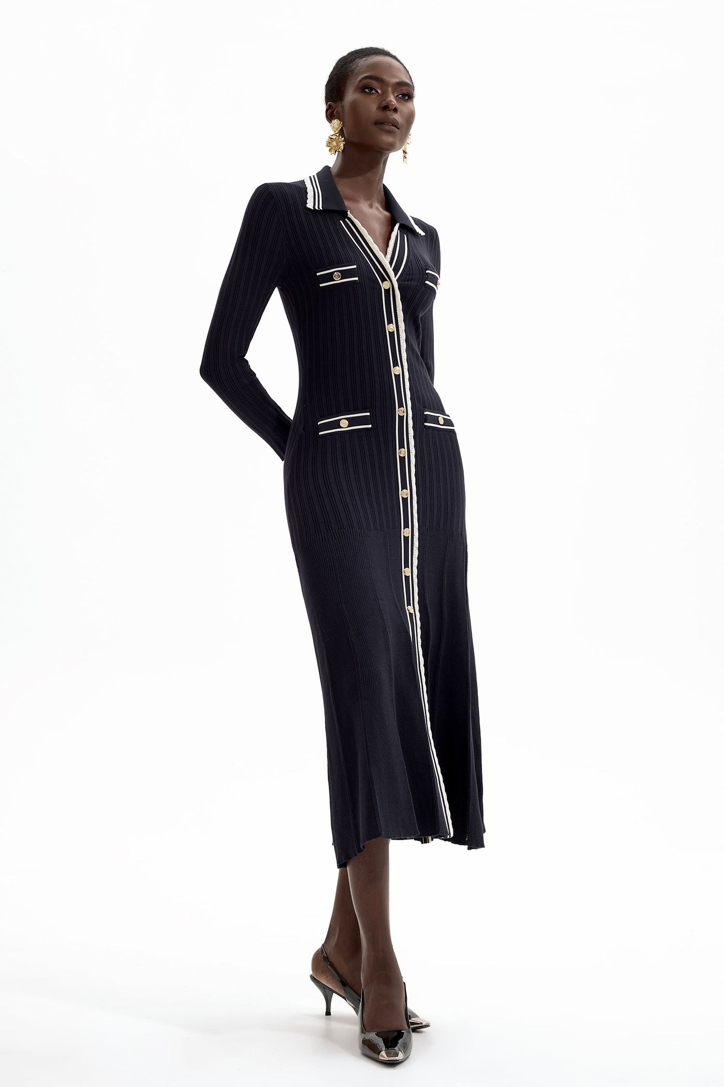 Sophisticated Dress with a Clean Classic Look