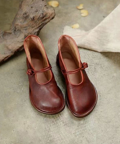 Classic Vintage Shoes with a Flattering Fit