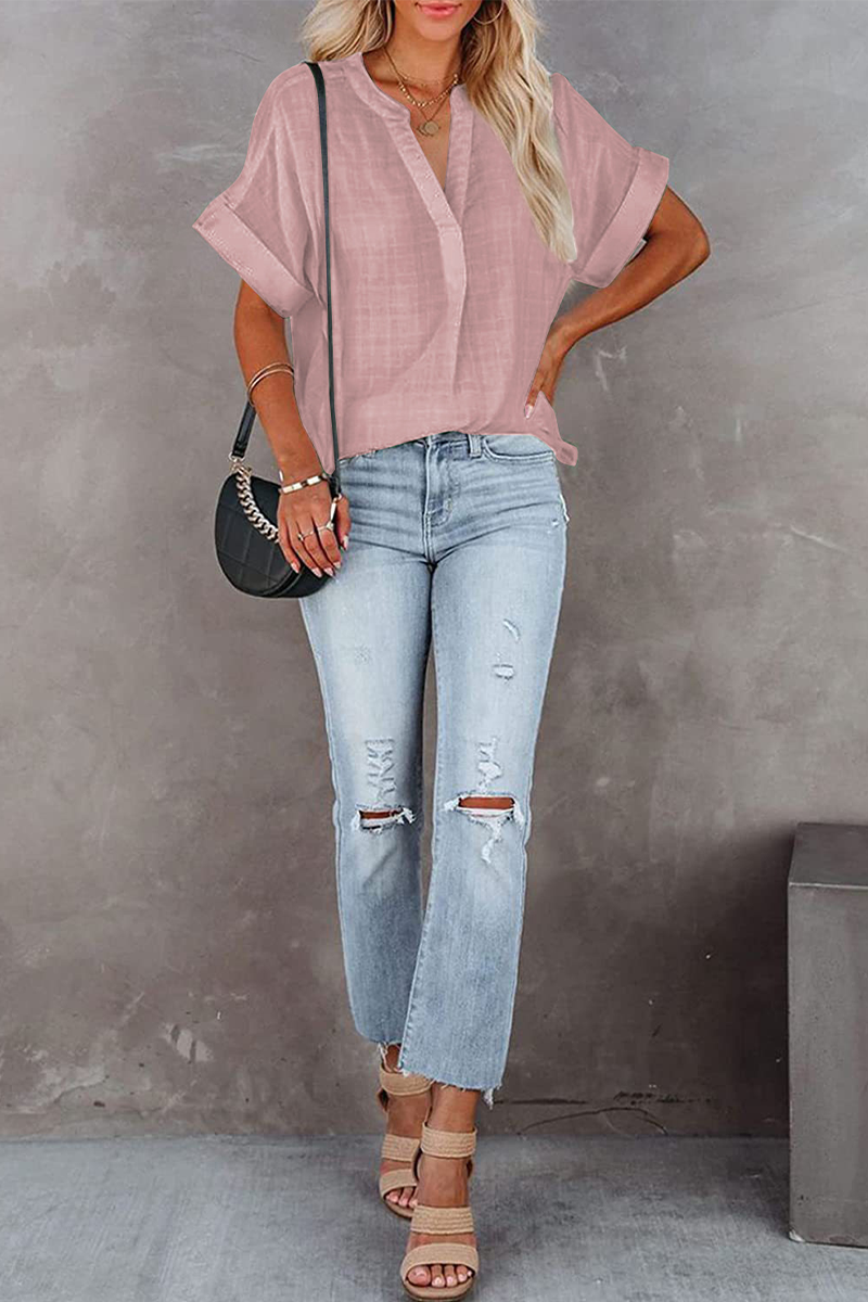 Beautifully Finished Top in a Timeless Design