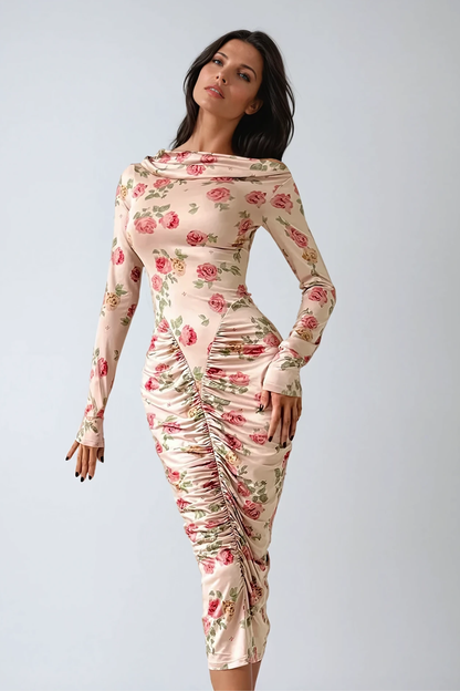 Classic Vintage Dress with a Flattering Fit