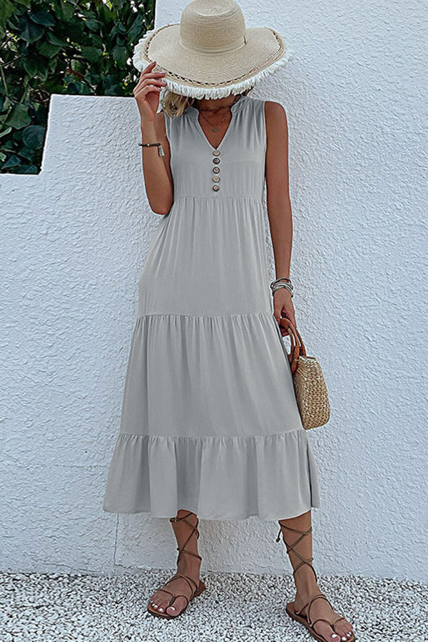 Beautifully Finished Dress in a Timeless Design