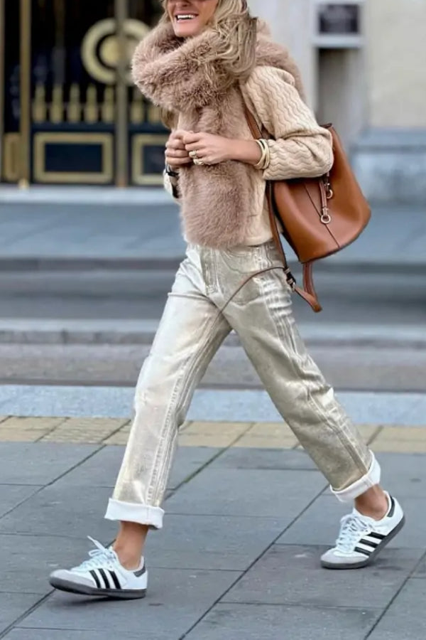 Beautifully Finished Sweater in a Timeless Design