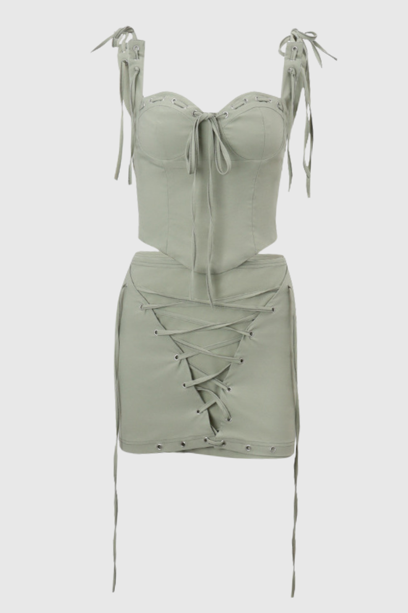 Gracefully Styled Garment for Any Occasion