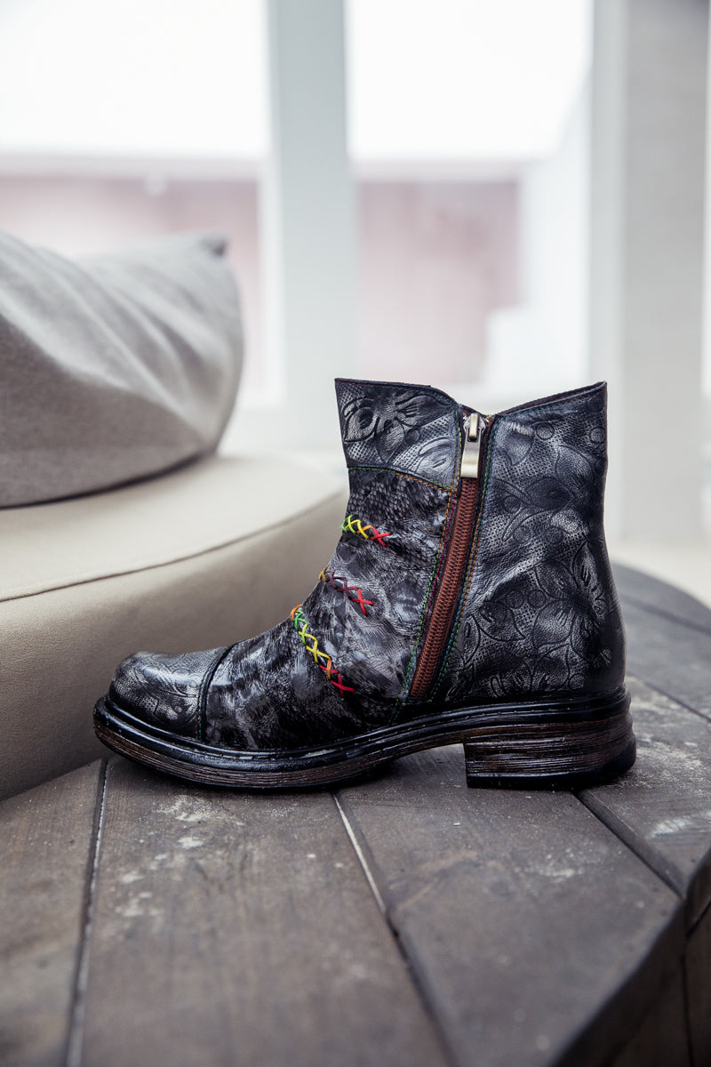Beautifully Crafted Boots in a Classic Style