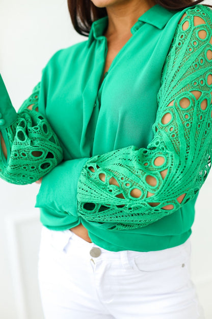 Elegantly Styled Shirt for Everyday Wear