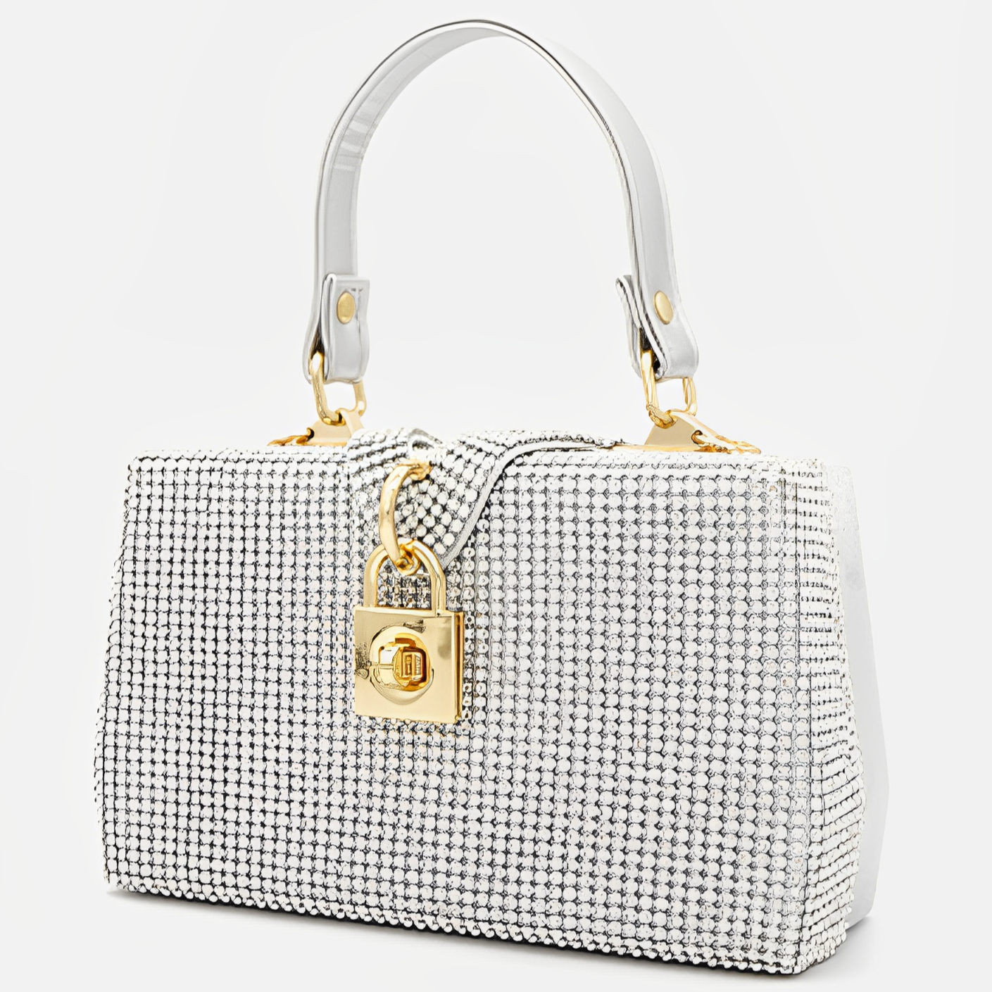 Polished Bag with an Effortless Classic Look